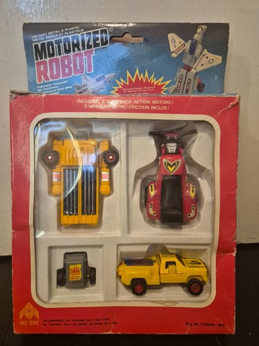Vintage motorized robot - motorized,
