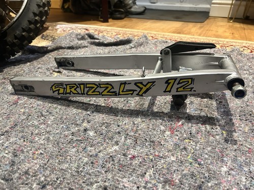 1995 malaguti grizzly - malaguti, rear