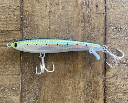 New 2 green minnow - new, 1/2