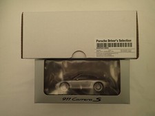 Porsche Dealer Model 1:43
