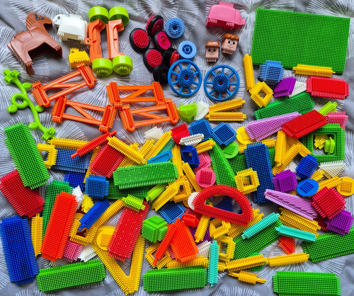 Large bundle stickle bricks - of,