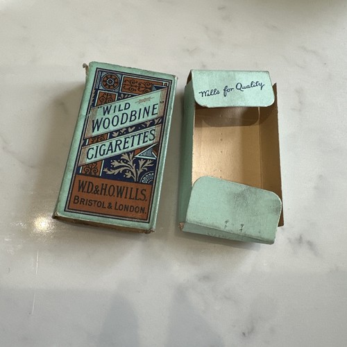 Wild woodbine cigarette card - woodbine,