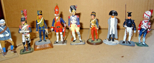 Metal toy soldiers vintage - metal,