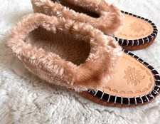 Women’s 100% Leather Slippers Boots With Sheepskin Wool Lining
