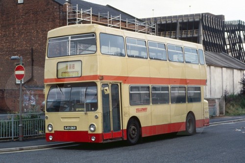 Bus photo yelloway ojd126r - -,