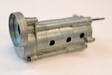 TAMIYA VINTAGE TOYOTA HILUX & BLAZING BLAZER 3-SPEED GEARBOX COMBINED SHIPPING