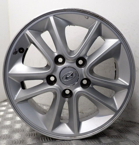 Hyundai i30 silver alloy - hyundai,