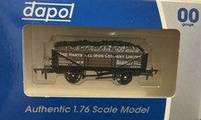 DAPOL B882 4 PLANK WAGON HARTS