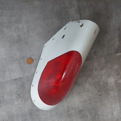 Aircraft wing tip edge lamp - aircraft,