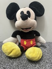 Walt Disney Mickey Mouse 11"