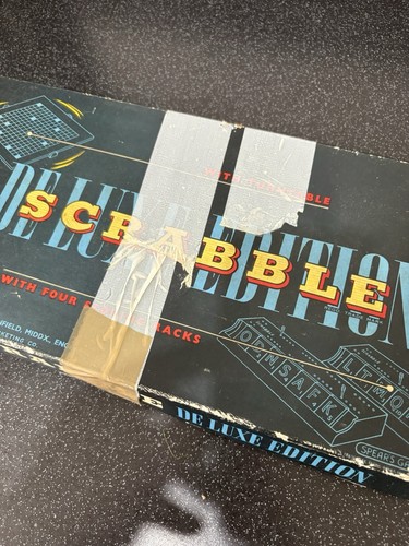 Scrabble deluxe edition - scrabble,