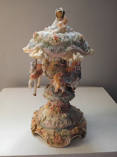 Horse carousel music box resin - horse,