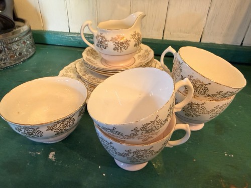 Mayfair pretty pink tea set - pretty,