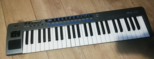 Novation xio synth - xio,