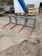 Double Bale Spike, Delivery