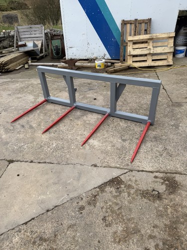 Double bale spike delivery - double, spike,