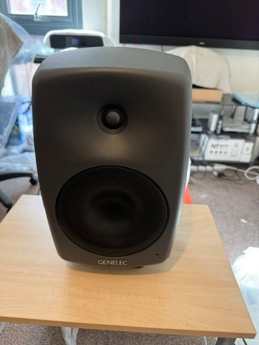 Genelec 8040a speaker monitors