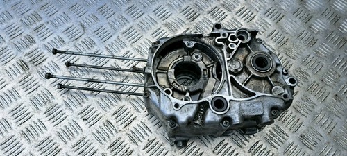 Honda c50 1972 crankcases - honda,