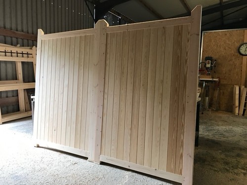 Wooden driveway gates flat - wooden,