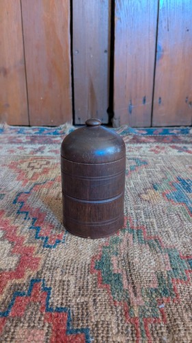 Sweet antique old wood - wood, treen