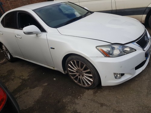 Lexus is220d sport - f, manual