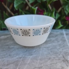 Vintage Pyrex JAJ Chelsea Blue