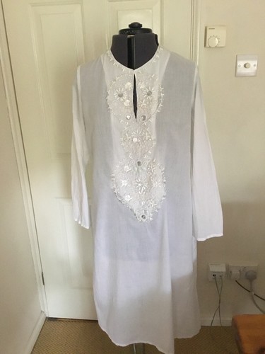 Antik batik classic beaded - antik,