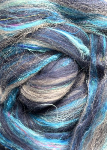 Marine recycled wool sari - marine,