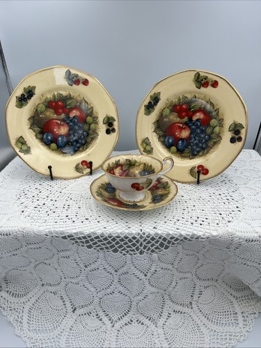 Queen china antique fruit - queen's,