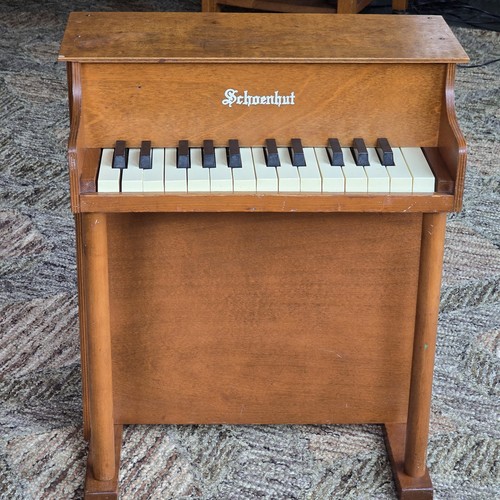 Vtg 1960s 70s schoenhut wood - vtg,