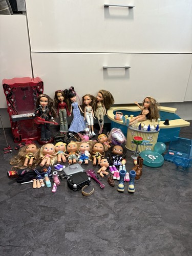 Huge assorted vintage bratz - assorted,