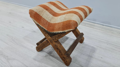 Wooden stool handmade - handmade,