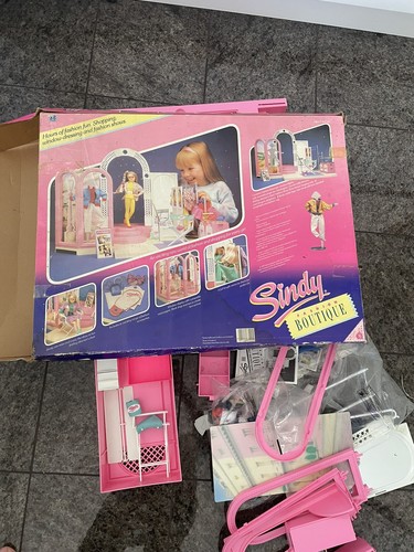 Vintage sindy fashion boutique - vintage,