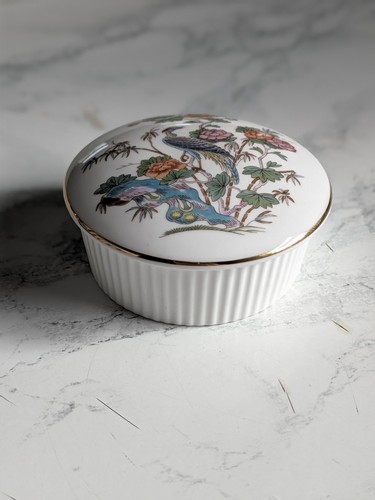 Wedgwood kutani crane bone - wedgwood,