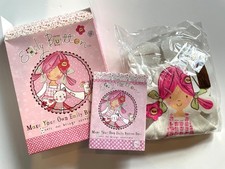 Emily Button make your own