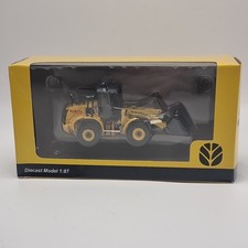 New Holland Construction 1:87 Scale W190S Low Loader Die Cast Model