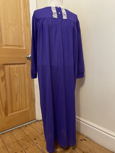 Vintage 70s long nightgown one - long,