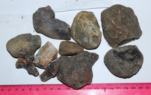 Rough rock mineral - rough, grammes