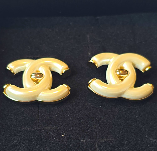 Chanel stunning enamel - stunning,