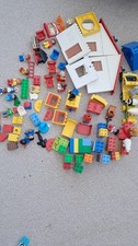 Duplo LEGO Vintage House with Furniture and Figures and zoo plus animals 