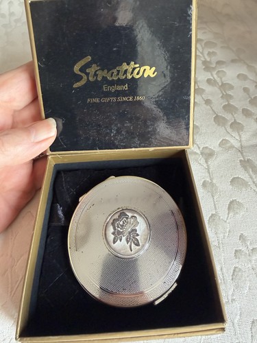 Vintage stratton silver tone - vintage,