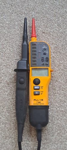 Fluke t150 pole - fluke, voltage