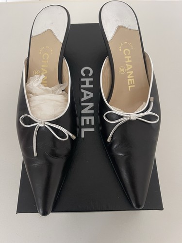 Genuine chanel vintage kitten - vintage,