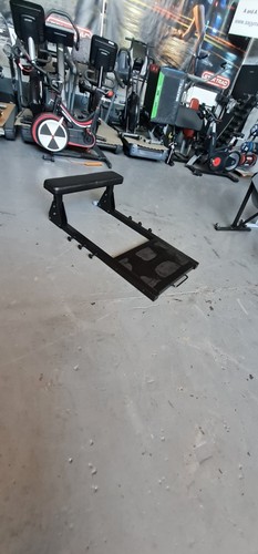 Blk box hip thrust - hip,