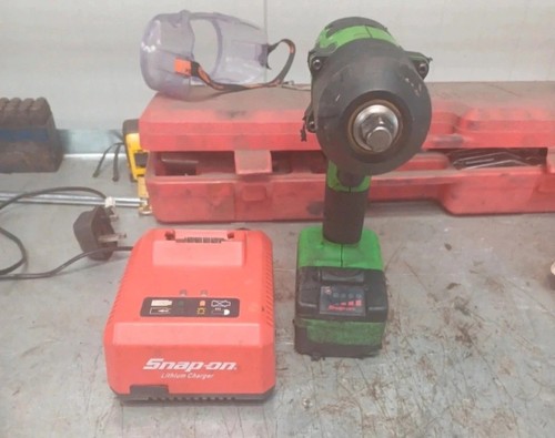 Snap 18v inch cordless - inch,
