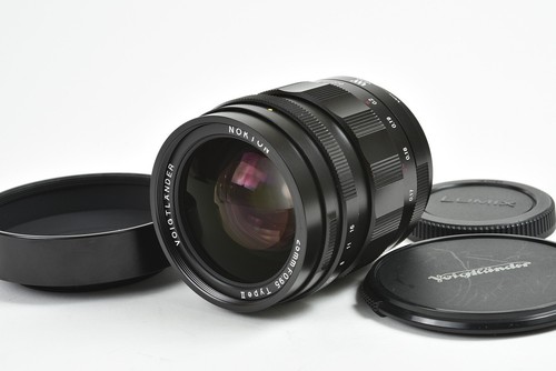 Voigtlander nokton 25mm - 25mm, f/0.95