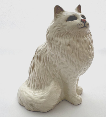 Beswick vintage white - white, seated