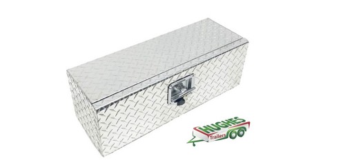 Small lockable trailer toolbox - lockable,