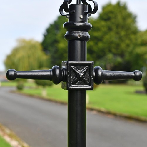 Black cast iron - cast,