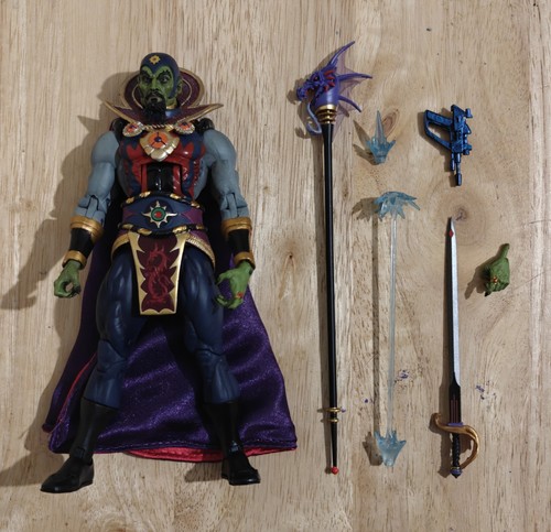 Neca defenders the earth - neca,